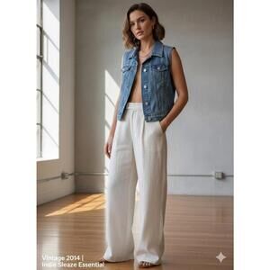 2014 Old Navy Denim Vest Size Medium Dark Crystal Blue Jean Jacket Women's EUC